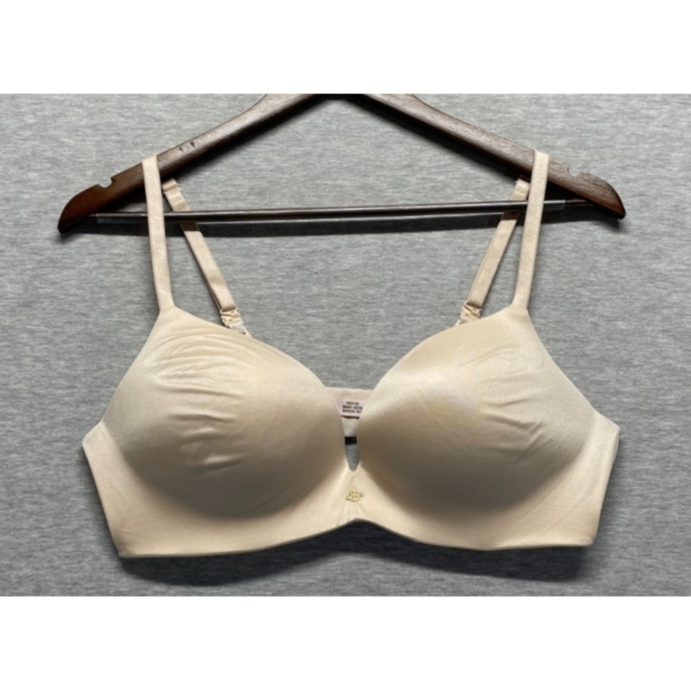 Victoria's Secret So Obsessed Push Up Bra Womens 38C Beige Seamless Molded Cups